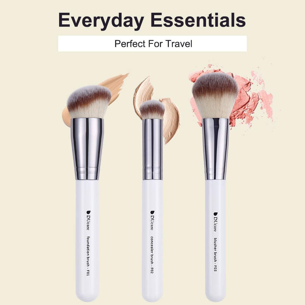 3-Piece White Makeup Brush Set – Foundation, Contour & Blush Brushes